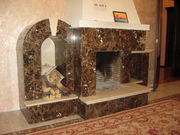 Камин из натурального камня в интерьере дизайн интерьер