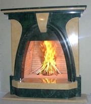 Камин из натурального камня в интерьере Киев