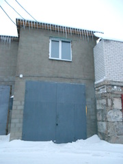 СДАМ помещение - ГАРАЖ      135 м.кв,  под склад,  СТО,  производство