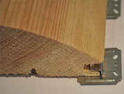 Кляймер — предназначен для крепления МДФ – вагонки различной толщины.