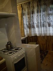 Сдаю посуточно квартиру в Ялте для 2-3 человек ХОЗЯЙКА (дешево)