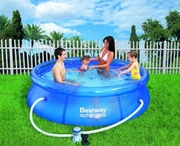 Бассейн - размер: 244 см х 66 см.