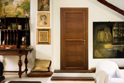 Итальянские межкомнатные двери из цельного дерева Fashion