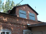 Продам половину 2 этажа кирпичного дома у моря