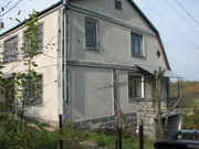 Дом - в дачном массиве