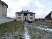 Терміново продаю спарений будинок в елітному районі у с. Малечковичі.