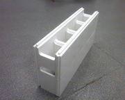 Реализуем термоблок хорошего качества, по Киеву и области!