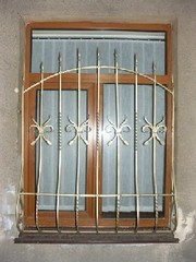 Пластиковые окна, балконы, офисные перегородки от 500 грн.