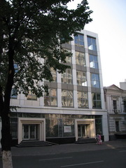 Помещение под офис, магазин, банк