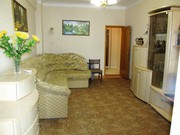 Сдам 2-х комнатную квартру с отдельным двориком в центре