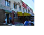 Фасадное. Отдельностоящие здание супермаркета