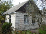 Отдельно стоящий,  ограждённый дом 