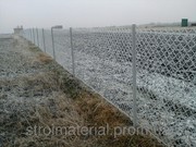 Установка забора из сетки Рабица