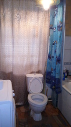 Продам 1/2 дома,  п. Фрунзе,  ул. Клочкова Василия