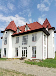 Подобово. Найближча садиба до термальних джерел Косино. Чудова пропози