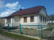 Сучасний будинок для відпочинку від міського життя