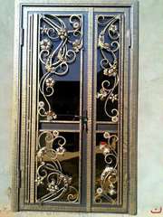 металлические двери,  решётки и др.металлоконструкции.