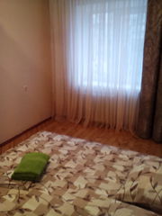 Квартира на проспекте-Победы,  16, 2-х:комнатная