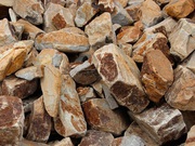 Бутовый камень и валуны для ландшафтного дизайна  