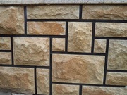 Плитка со сколом из камня песчаника  