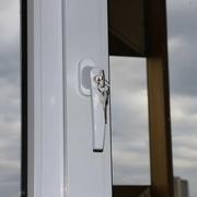 Продаются оконные ручки с замком, акционная цена