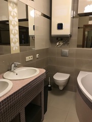 Продаю свою 3-х комнатную видовую квартиру с дизайнерским ремонтом