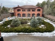 Продається індивідуально розташована будівля гаражного призначення,  Козин