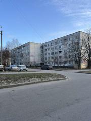 Продам свою особисту гостинку площа 22 кв.м.