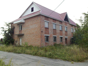 Продаем здание под Черниговом, на участке 0, 6 га.